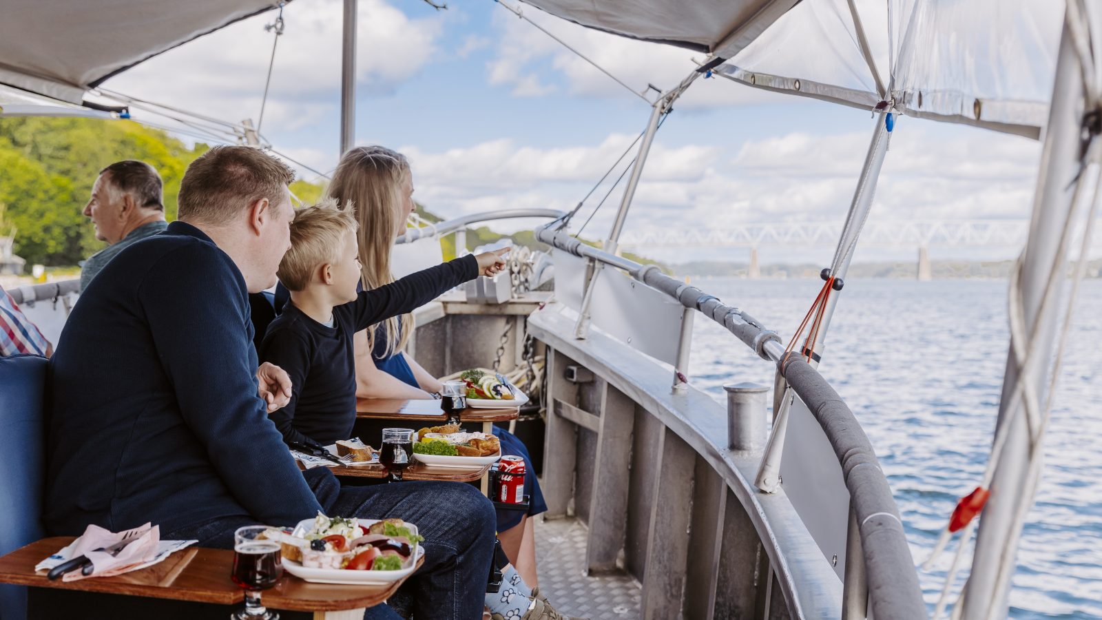 Sejlture og hvalsafari på Lillebælt med MS Marianne fra Fredericia