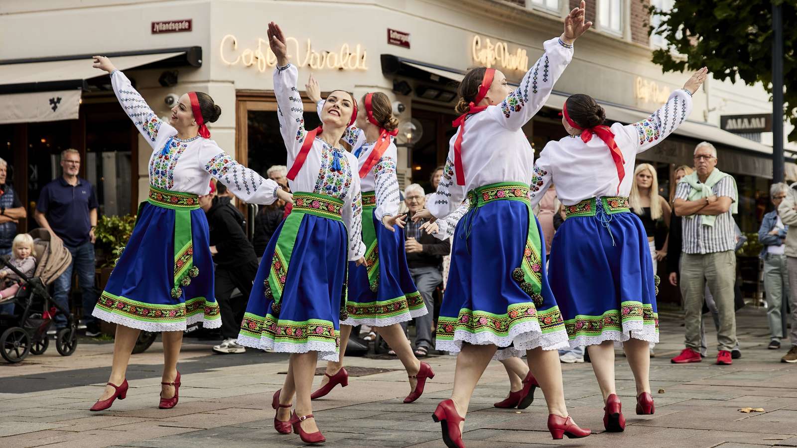 Ukrainske folkedansere til Food Festival Fredericia 2025