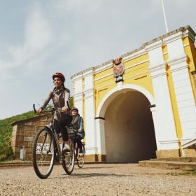 På cykel ved Prinsens Port