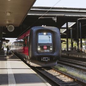 Tag toget til eller fra Fredericia